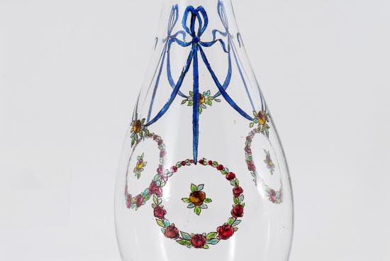 ０４５　アンティークバカラ　薔薇図紋　エナメル彩　デカンタ