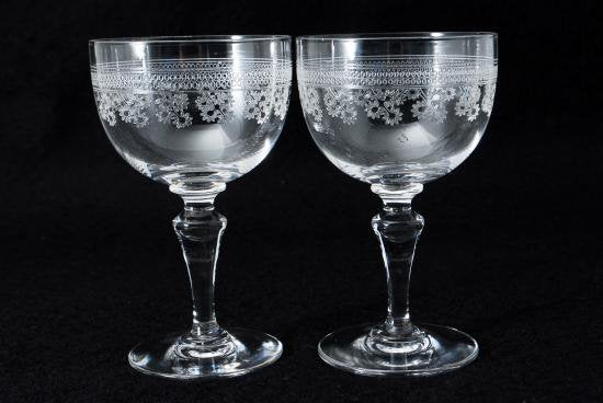 ０４６　オールド バカラ baccarat ポンパドール 花柄グラス 2客セット