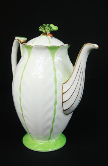 １４４　エインズレイ　コーヒーセット　緑のバタフライ