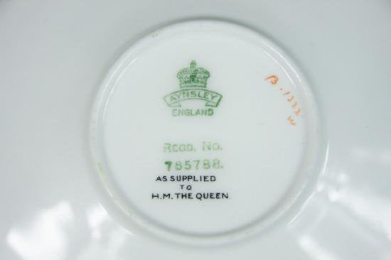 １４４　エインズレイ　コーヒーセット　緑のバタフライ