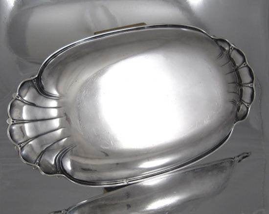 １９９　クリストフル Christofle　ギャレア　アール・ヌーヴォーシルバープレート ブレッドトレー＆パンくず取りセット