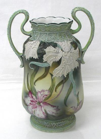 １０２　オールドノリタケ　グラジオラスの花瓶
