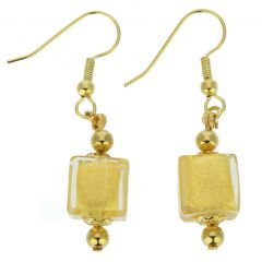 ５６３　ベネチアングラス　アンティコ・テソーロ　キューブピアス