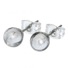 ５６８　ベネチアングラス　ムラノタイニーピアス－アップルグリーン