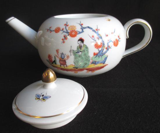 148 マイセン 柿右衛門様式ティーポット – アンティークテーブルウェア