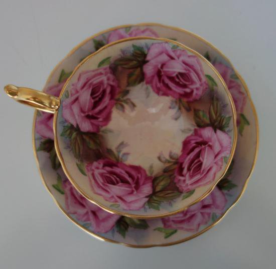 １５４　エインズレイ　キャベツローズのカップ＆ソーサー