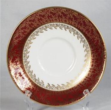 １７４　エインズレイ　インド模様のティーカップ＆ソーサー　白／赤