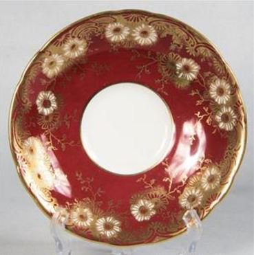 １７８　エインズレイ　白い花のティーカップ＆ソーサー　赤