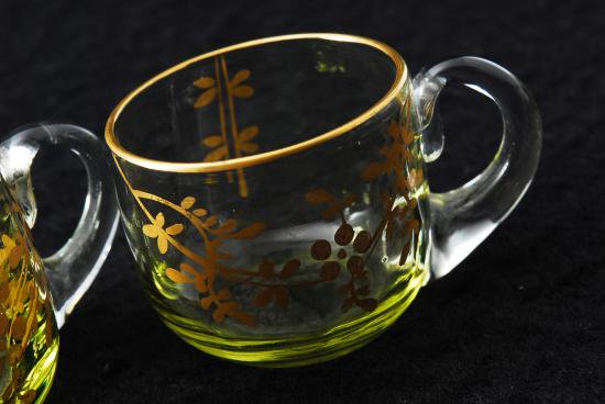０６１　バカラ(baccarat)検 サンルイ 金彩草花装飾紋 グラス２客セット