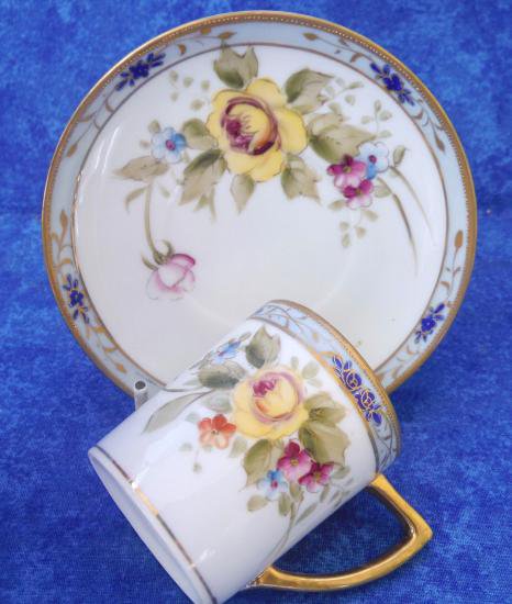 １２４　オールドノリタケ　金彩　薔薇模様のコーヒーセット