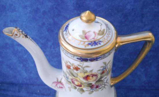 １２４　オールドノリタケ　金彩　薔薇模様のコーヒーセット