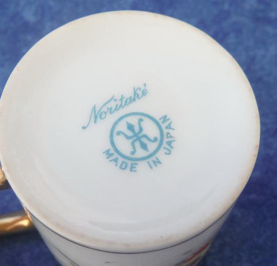 １２４　オールドノリタケ　金彩　薔薇模様のコーヒーセット