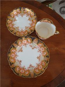 １８９　エインズレイ　伊万里　ティーセット3点