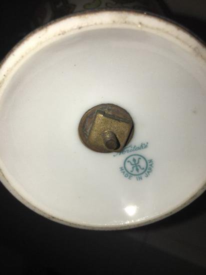 １３０　オールドノリタケ　金メッキ　花瓶・壺
