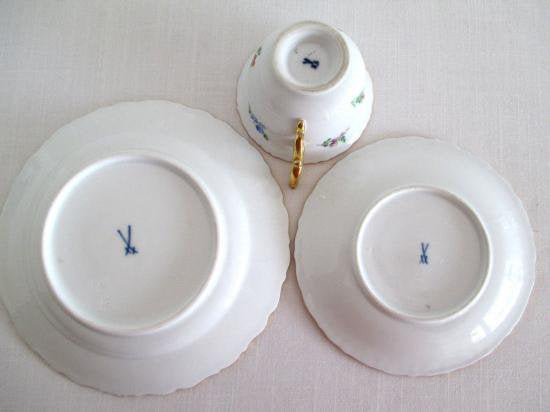 １５５　マイセン(meissen) スキャタードフラワー（小花散らし）キャビネットトリオセット