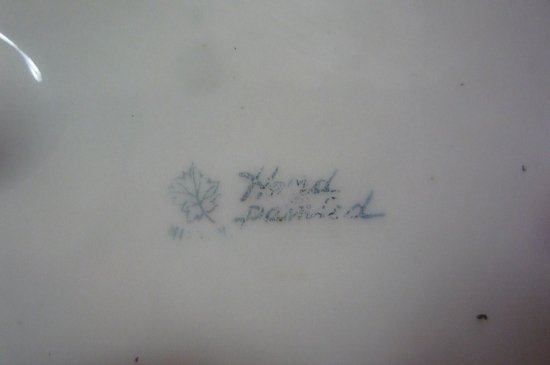 １４３　オールドノリタケ　金彩ジュエル　肖像画付き花瓶