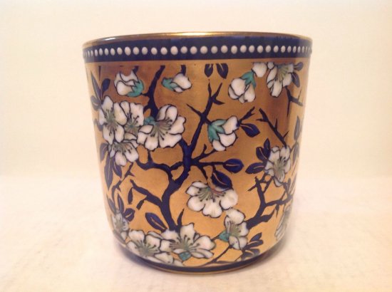 ０１５　コールポート　金彩ビーズ付カップ＆ソーサー