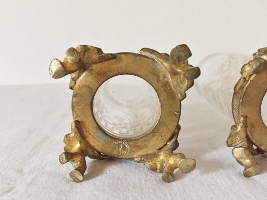 １２７　バカラ　ブロンズ土台付きガラスのペア花瓶　ジャポニズム