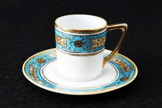 １６２　オールドノリタケ 金盛上蒼地花図紋 カップ＆ソーサー