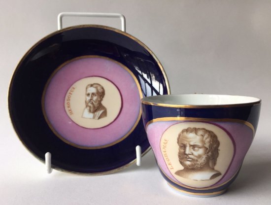 １６２　アンティーク　マイセン　マルコリーニ期　ヘロドトスとレオダマスのカップ＆ソーサー