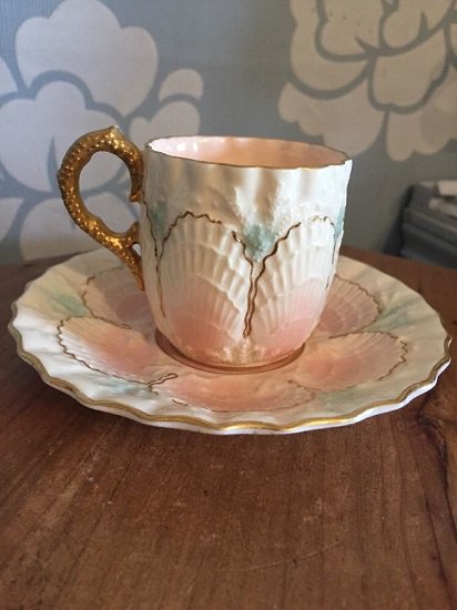 ０２２　コールポート　アンティーク　デミタスカップ＆ソーサー　Duo Cockle Scallop Shell　希少