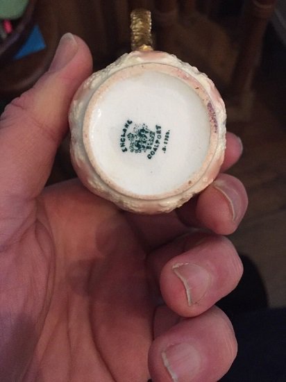 ０２２　コールポート　アンティーク　デミタスカップ＆ソーサー　Duo Cockle Scallop Shell　希少