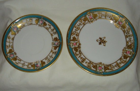 １７７　オールドノリタケ　磁器　手描きのピンクローズの カップ＆ソーサーとプレートの３点セット