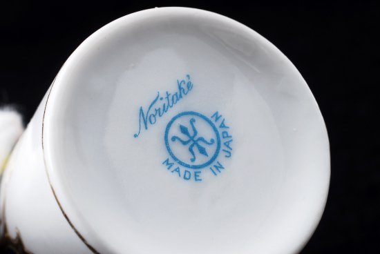 １８２　オールドノリタケ　金彩＆ピンクローズ カップ＆ソーサー