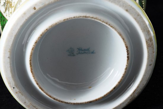 １８４　オールドノリタケ ニッポン 金盛ジュエル薔薇図紋両手花瓶