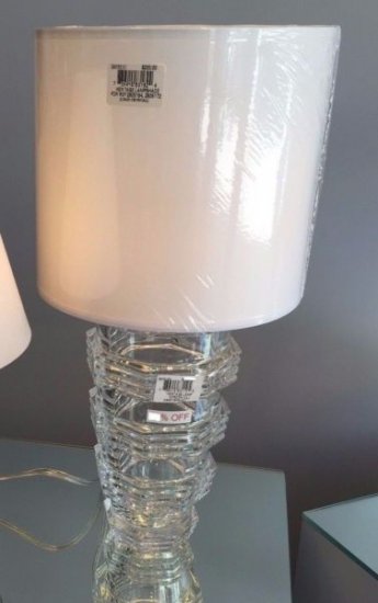 ２８０　フレンチ　バカラ　グラスクリスタル　ヘリテージ・コルドン　テーブルランプ　新品　2805156　シェード付き