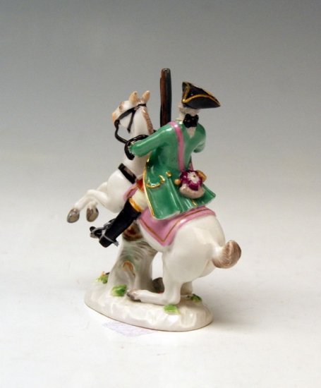 １７０　マイセン　乗馬のハンター兵士　ミニチュアポーセリン人形　（“乗馬のハンター：兵士”シリーズ）