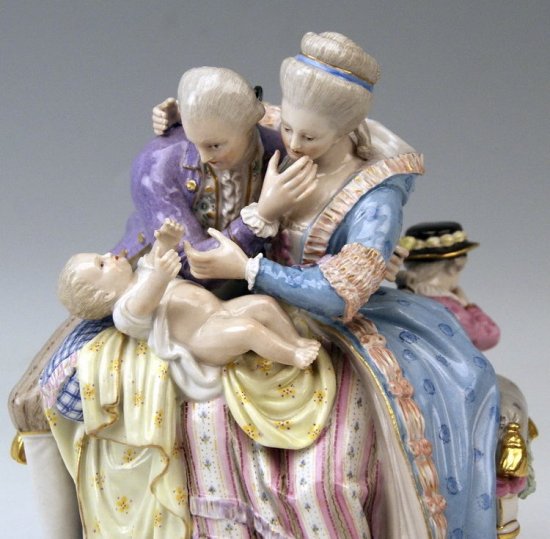 マイセン人形　幸福な家族の始まり　ポーセリン人形　アシエ作
