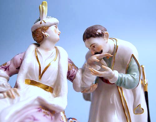 マイセン人形　ポーランドのキス　ケンドラー（1850年ころ）型番号502
