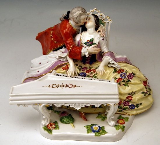 マイセン 磁器人形/フィギュリン チェンバロの傍らの恋人たち J.J.