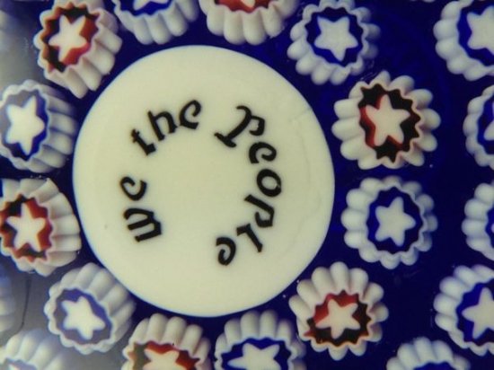 515　バカラ・ウィ・ザ・ピープル・レッド・ホワイト＆ブルースター・ミッレフィオーリ1987　クリスタル・ペーパーウェイト