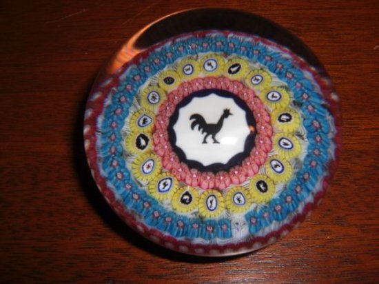 512　バカラ　1971年製　ミッレフィオーリ・アート・ガラス・ペーパーウェイト　サインあり