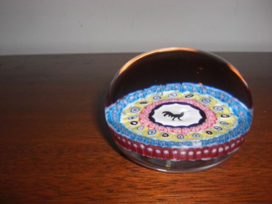 512　バカラ　1971年製　ミッレフィオーリ・アート・ガラス・ペーパーウェイト　サインあり