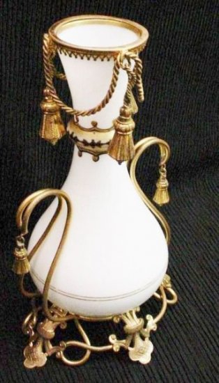 アンティーク　バカラ　オパーリンの花瓶