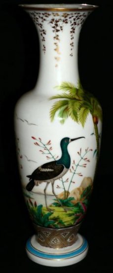 1850年　オパーリン　グラス花瓶　バカラ、ジーン・フランシス・ロバート作