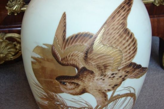 1880年代　豪華なフランスバカラのペアオパーリンガラスベース