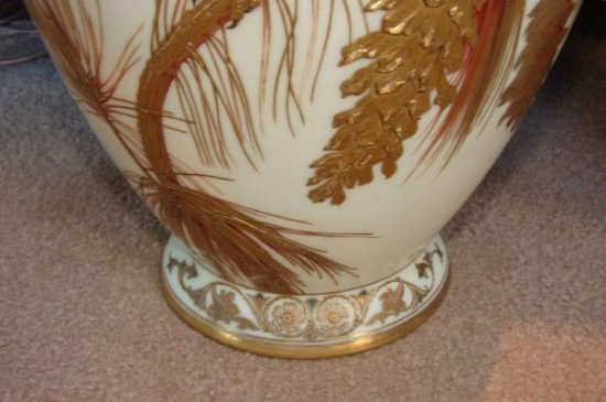 1880年代　豪華なフランスバカラのペアオパーリンガラスベース