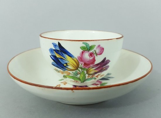 マイセン　バロック様式カップ　花のブーケ　マルコリーニ　（MK011）