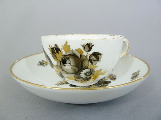 マイセン　バロック様式のカップ　グリザイユの花束　＃2　マルコリーニ