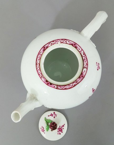 マイセン　バロック様式のティーポット　シノワズリの花　マルコリーニ