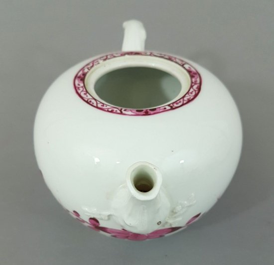 マイセン　バロック様式のティーポット　シノワズリの花　マルコリーニ