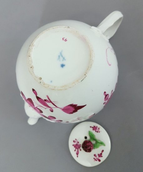 マイセン　バロック様式のティーポット　シノワズリの花　マルコリーニ