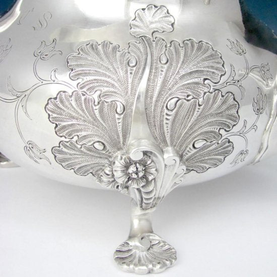 ２４４　フランス製スターリングシルバーティーポット　フォレージ＆シェル