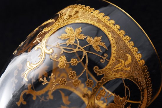 バカラ(baccarat)検 サンルイ 金彩小花装飾紋 ワインゴブレット