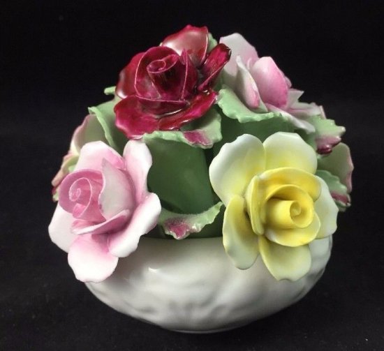 エインズレイ　大きなフラワーボウル