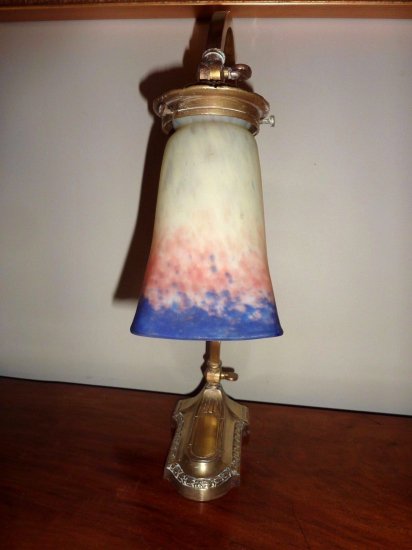 ミューラー兄弟　アールデコ調のテーブルランプ